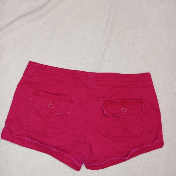 5 for $10 Arizona Dark Pink Cuffed Hem Shorts size 9 - Picture 4 of 8